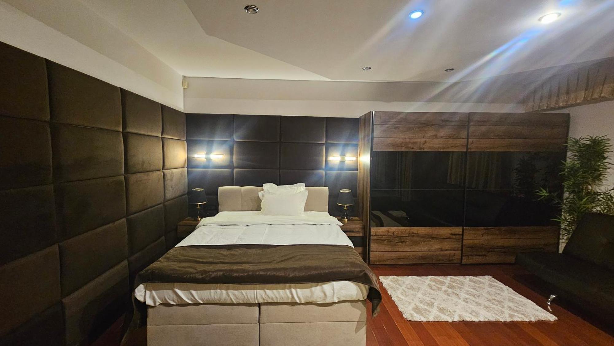 Simple Villa Rooms National Arena Self Check In Bucureşti Eksteriør bilde